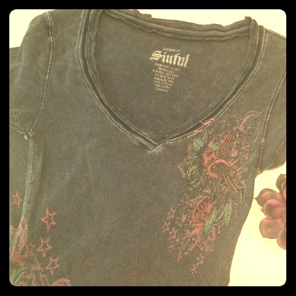 SINFUL🔥 shirt size medium GUC